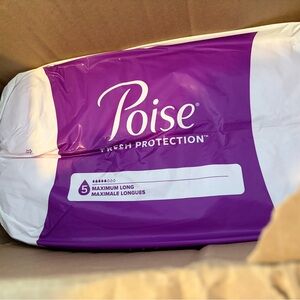 Poise Fresh Protection Women Bath & Body Pads - Purple